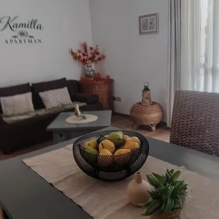 Kamilla Villapark Appartamento